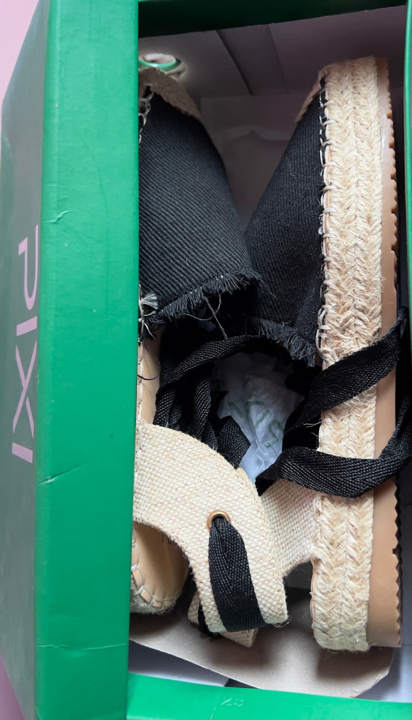 PIXI Sandals