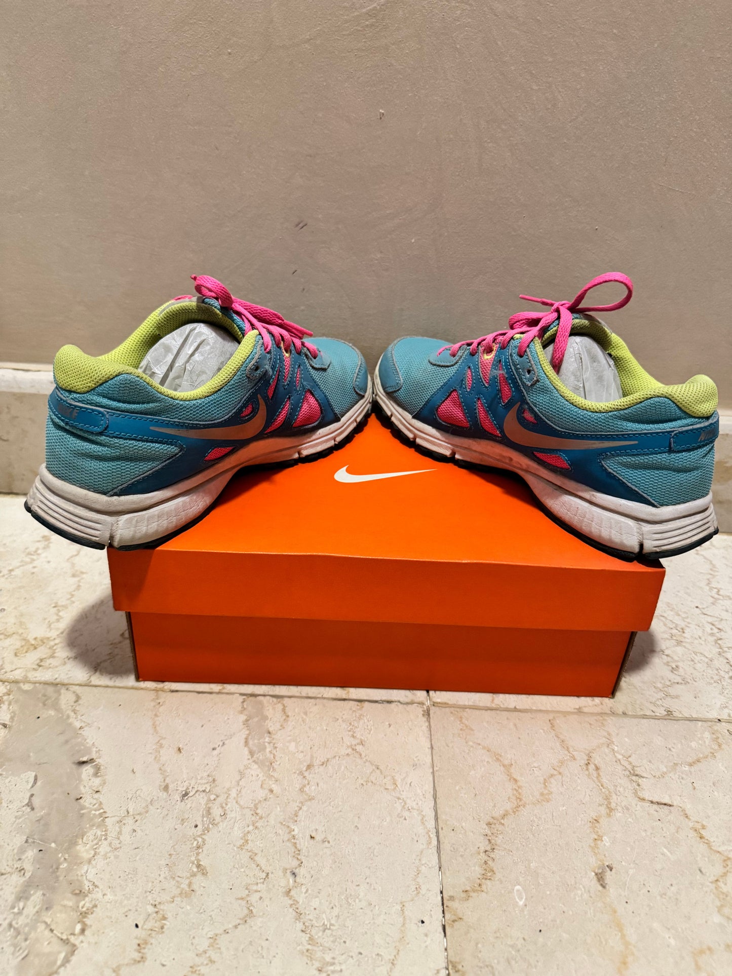 Nike Sneakers