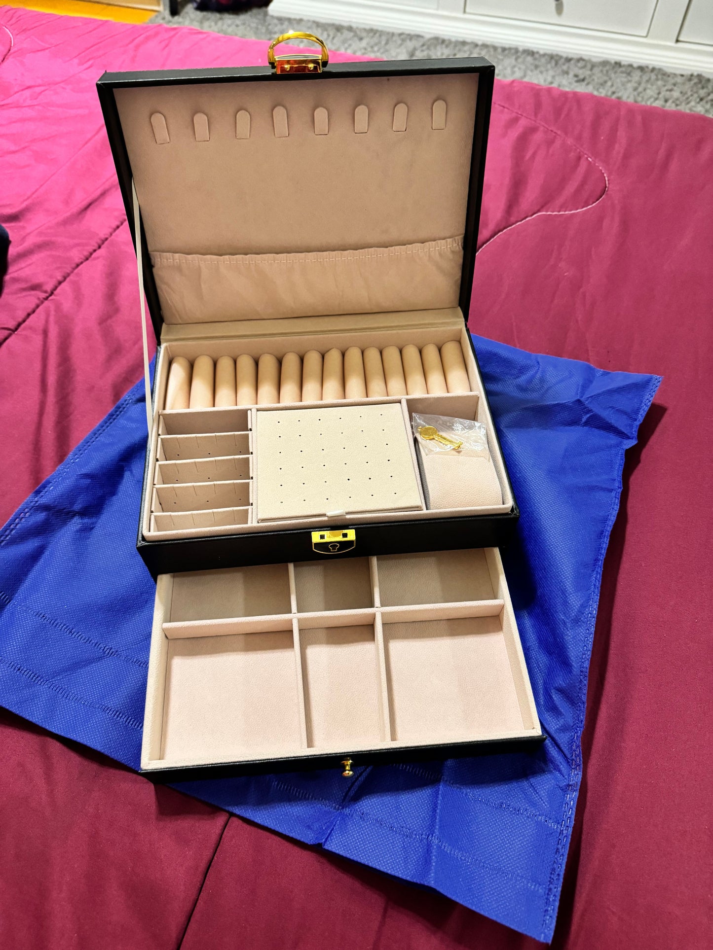 Generic Accessories Box