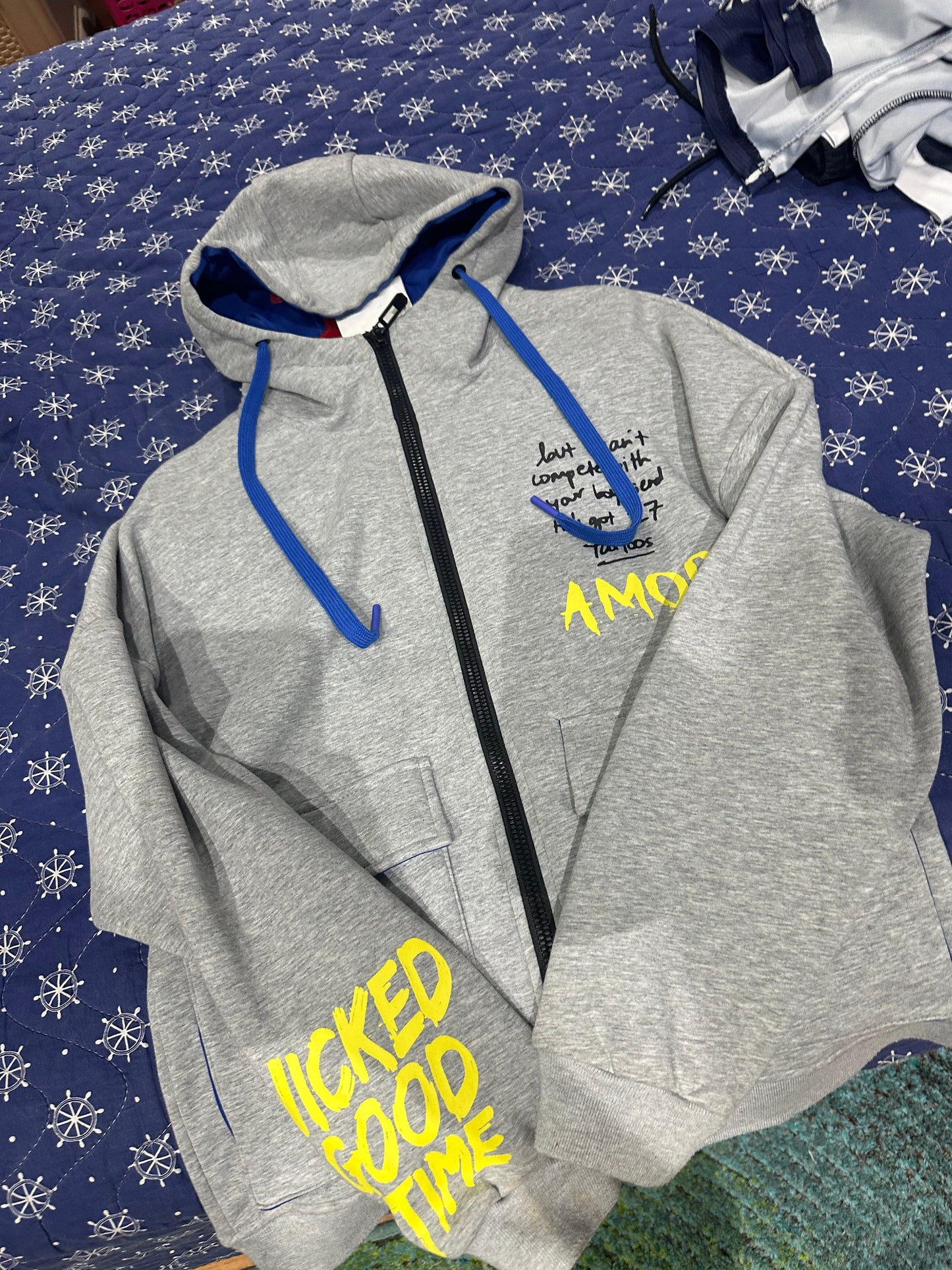 Generic Sweatshirt