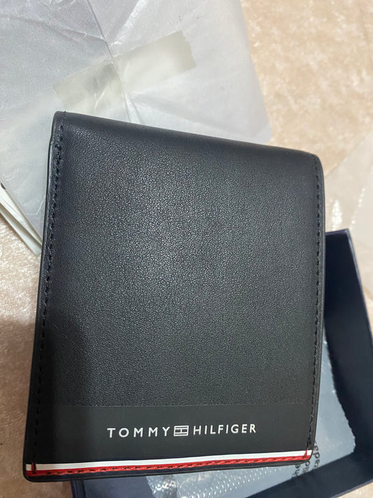 Tommy Hilfiger Men Wallet