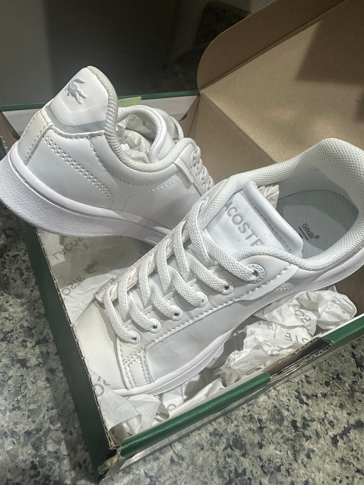 Lacoste Sneakers