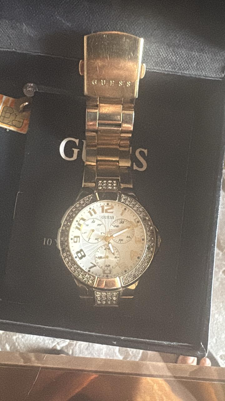 Guess Watch