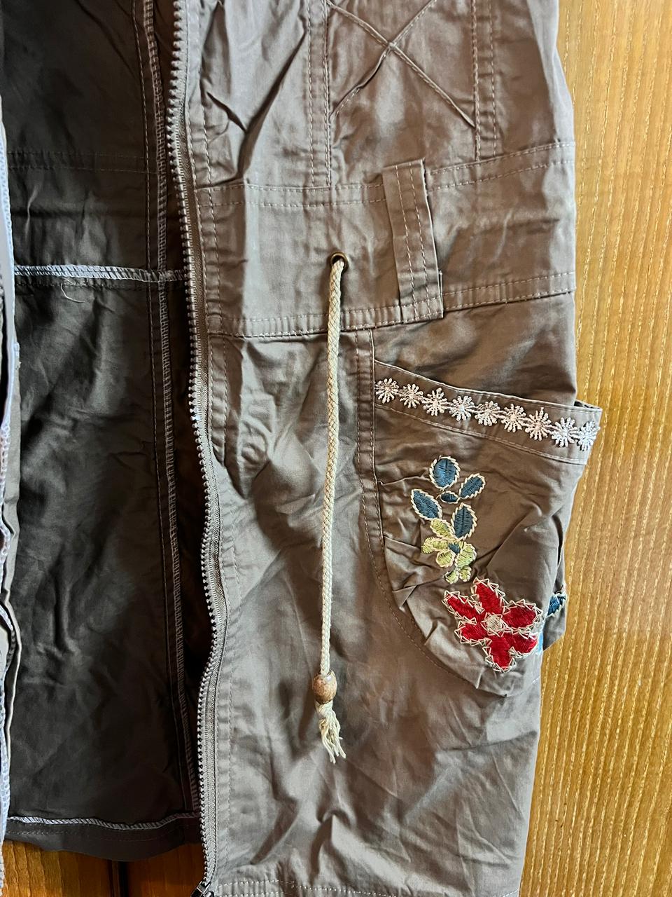 Generic sleeveless Jacket