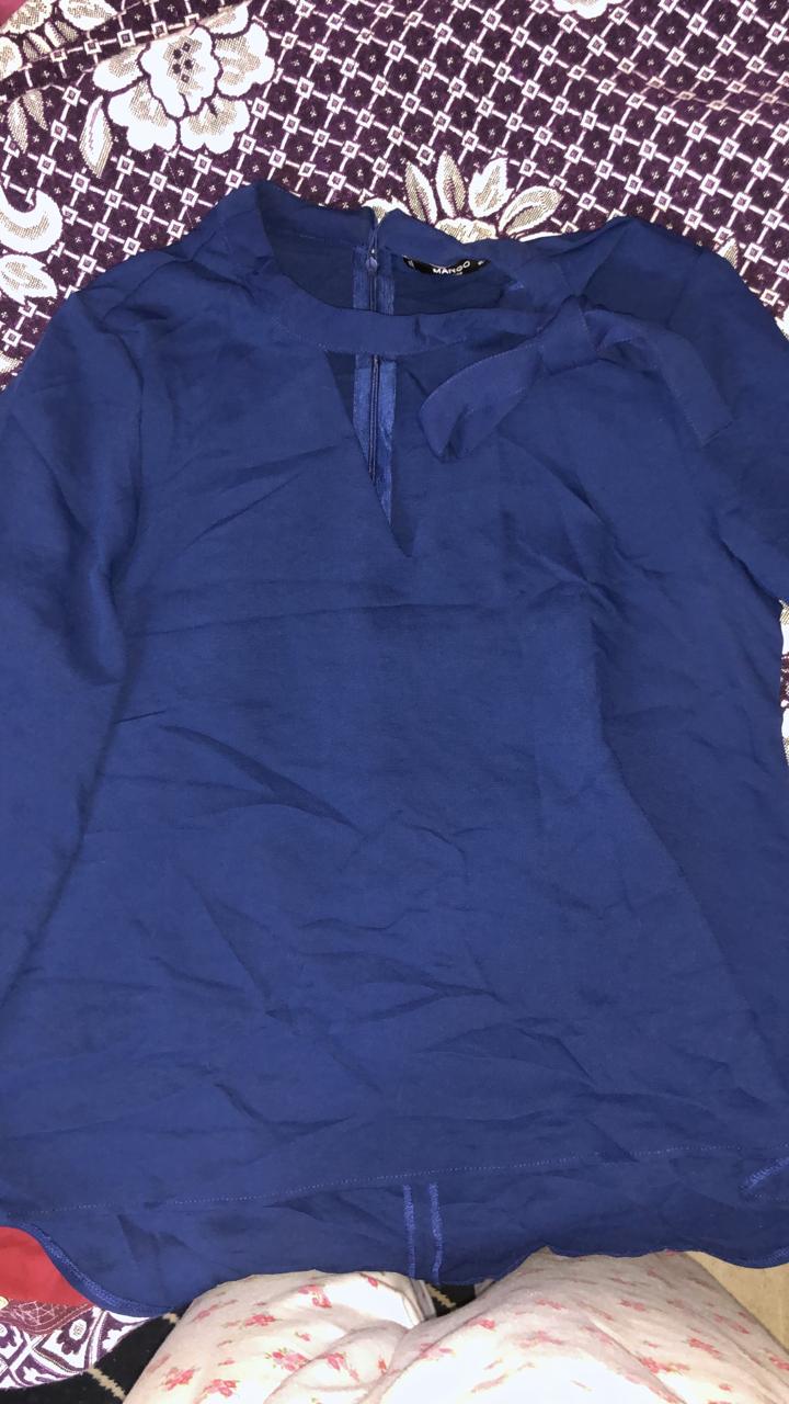 MANGO Blouse