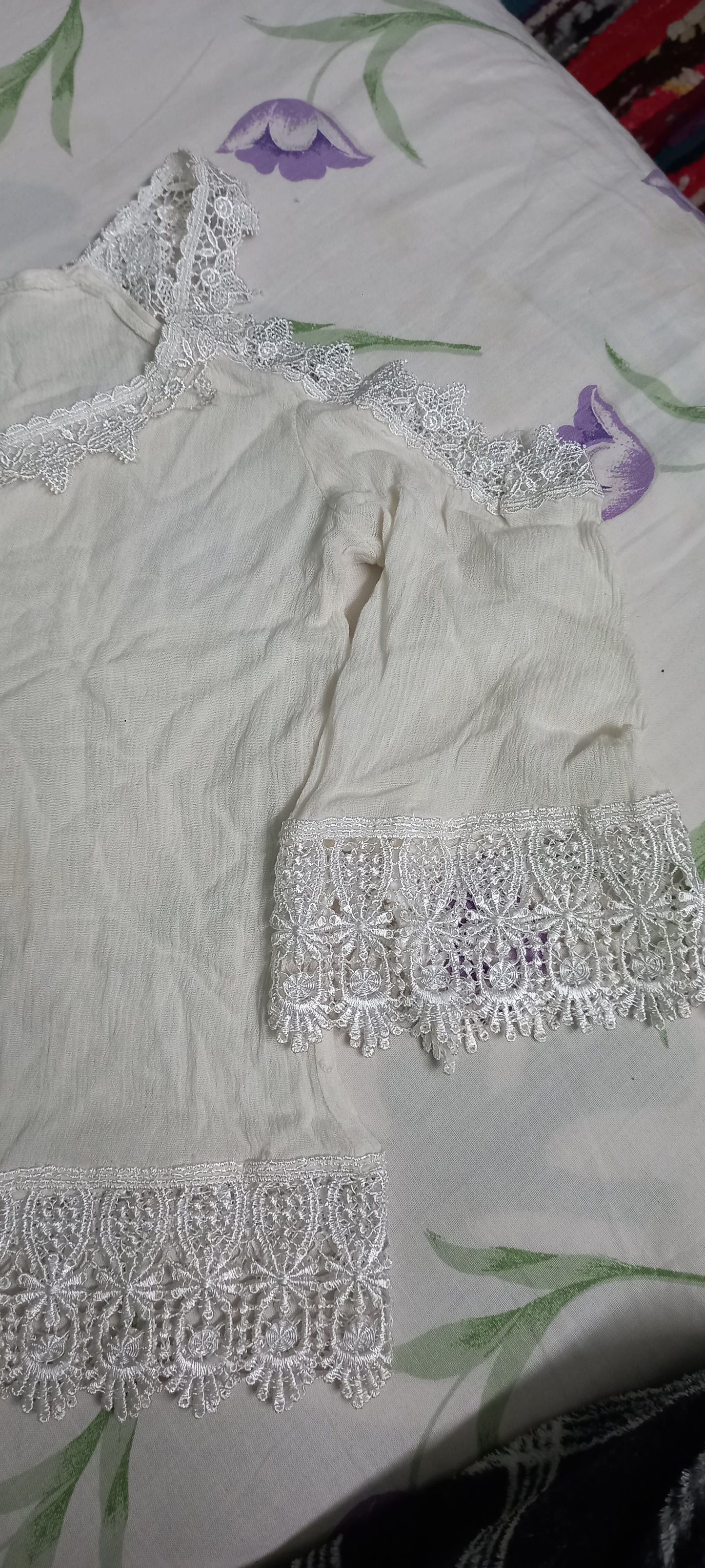 Pinky Lollypop off-shoulder Top