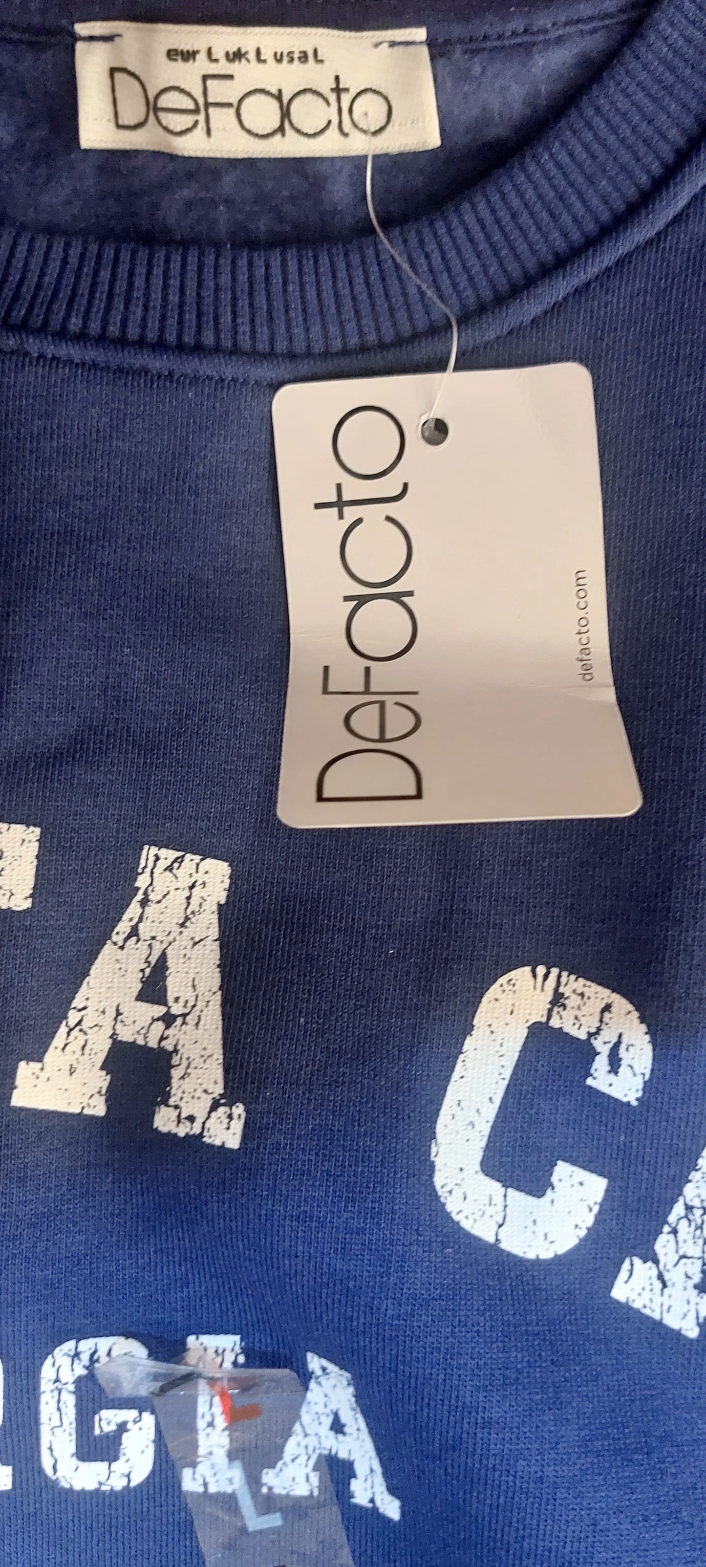DeFacto Sweatshirt