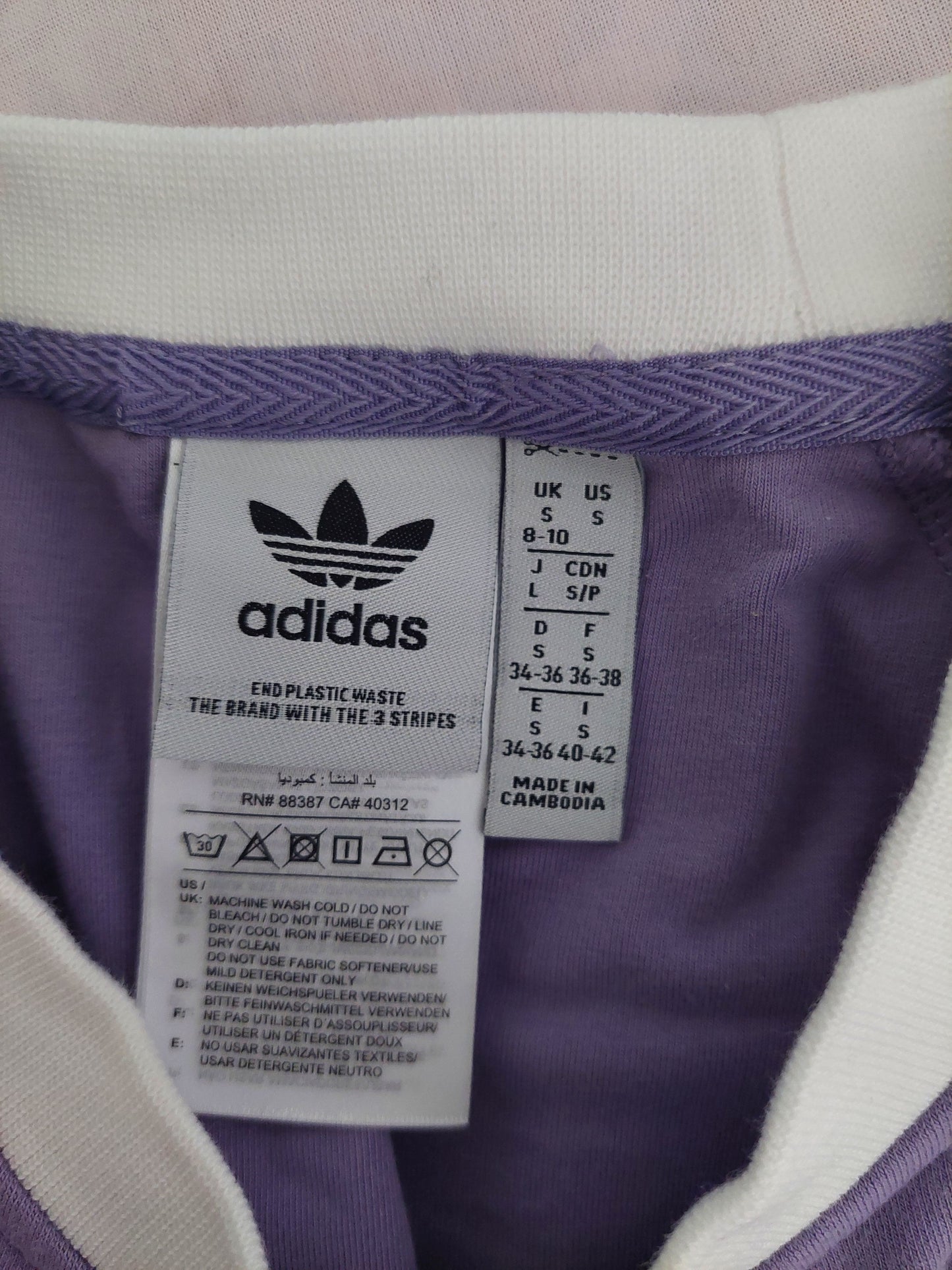 Adidas T-Shirt