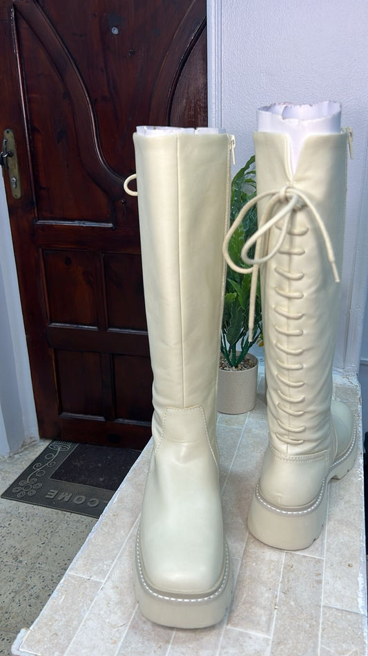 CHARLES & KEITH Boots