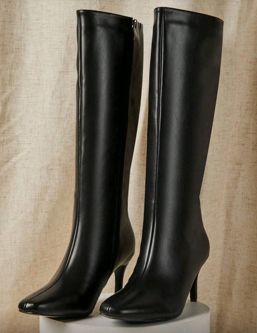 SHEIN Boots