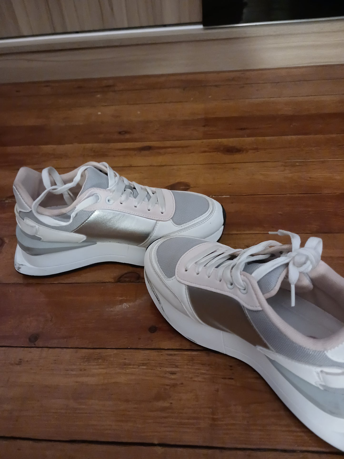 U.S. Polo Assn. Sneakers