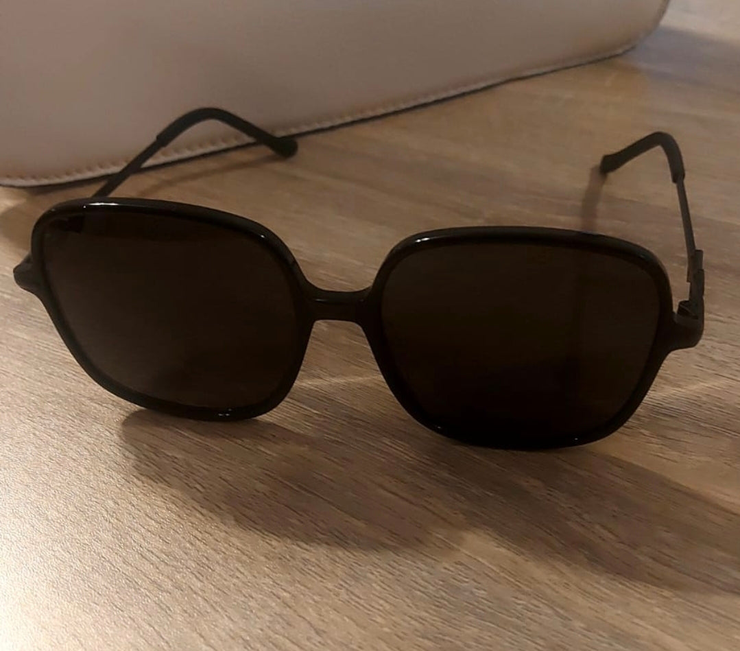 KAREN WAZEN Sunglasses