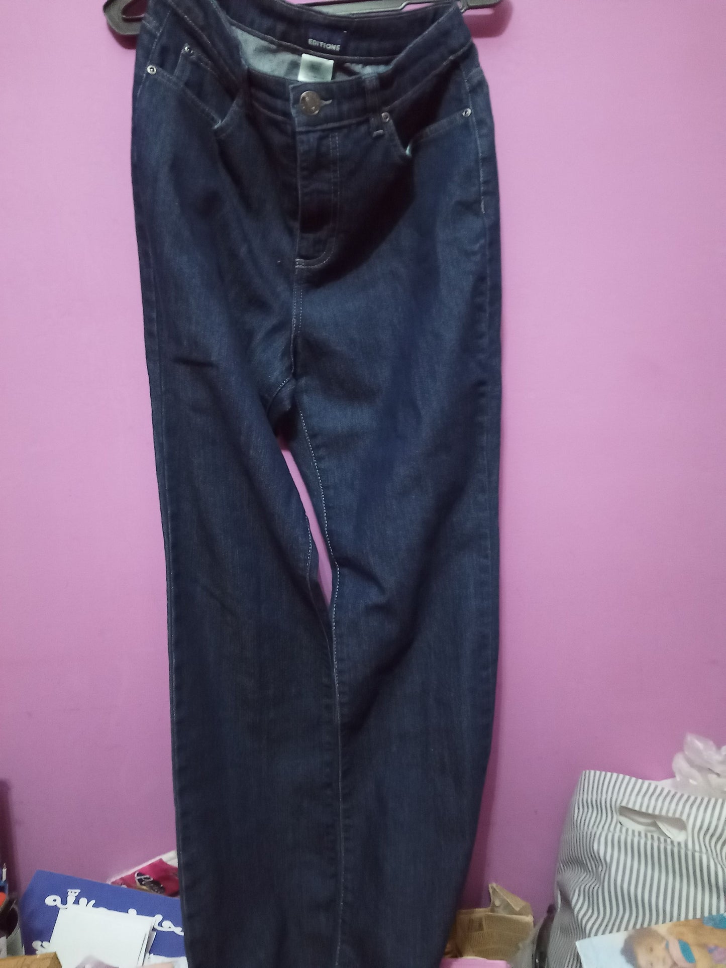Generic Jeans